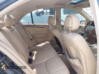 2003 Mercedes-Benz C 240 с VIN WDBRF61J53E013395, выставлен на аукционе IAAI как лот 42739169 с пробегом Не указан миль и . История ставок и продаж доступна на DreamBid. Изображение 8.
