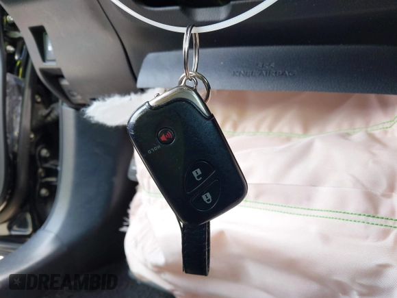 2011 Lexus CT 200h z VIN JTHKD5BH2B2034282, wystawiony jako IAAI lot #42163651 z przebiegiem 201 669 mil mil oraz . Historia ofert i sprzedaży dostępna na DreamBid. Obrazek 11.