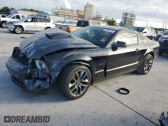2008 Ford Mustang GT Deluxe with VIN 1ZVHT82H385152393, listed as a Copart auction lot 58991235 with 134,298 mi miles and Salvage title. Bid and sale history available at DreamBid. Image 1.
