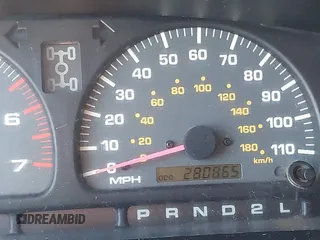 2001 Toyota 4Runner SR5 z VIN JT3HN86RX10358110, wystawiony jako IAAI lot #41807749 z przebiegiem 280 865 mil mil oraz . Historia ofert i sprzedaży dostępna na DreamBid. Obrazek 15.