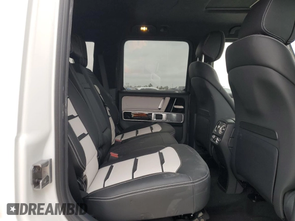 2024 Mercedes-Benz G 63 AMG with VIN W1NYC7HJ7RX507748, listed as a Copart auction lot 84663444 with 87 mi miles and Salvage Title. Bid and sale history available at DreamBid. Image 11.
