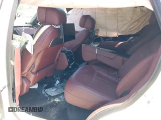 2024 Land Rover Range Rover Autobiography z VIN SALK1BE92RA209166, wystawiony jako IAAI lot #42033486 z przebiegiem 16 084 mil mil oraz . Historia ofert i sprzedaży dostępna na DreamBid. Obrazek 8.
