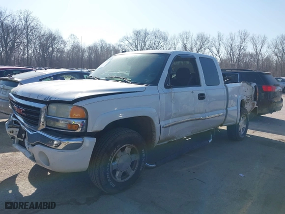 2004 GMC Sierra 1500 SLT with VIN 2GTEK19T741248095, listed as a IAAI auction lot 41777742 with 142,612 mi miles. Bid and sale history available at carsss.com. Image 2.