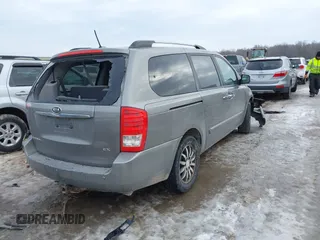 2011 Kia Sedona EX with VIN KNDMH4C74B6374945, listed as a IAAI auction lot 41603400 with 195,848 mi miles. Bid and sale history available at carsss.com. Image 4.