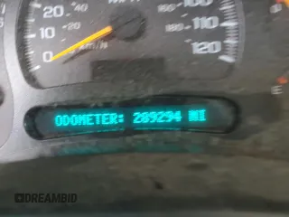 2004 Chevrolet Avalanche LS with VIN 3GNGK22G14G308771, listed as a Copart auction lot 86562484 with 289,294 mi miles and Salvage Title. Bid and sale history available at DreamBid. Image 9.