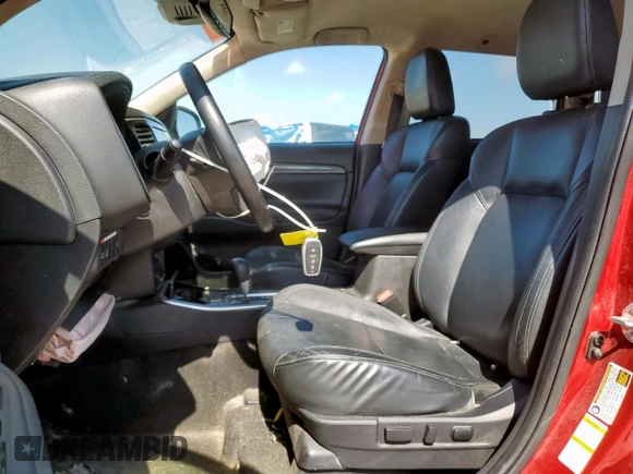 2020 Mitsubishi Outlander SE with VIN JA4AD3A39LZ025105, listed as a Copart auction lot 58227805 with 110,660 mi miles and Clean title. Bid and sale history available at DreamBid. Image 7.