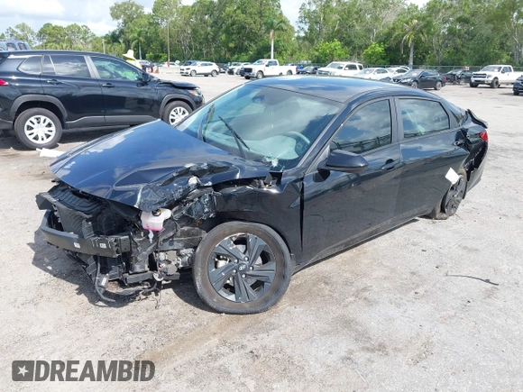 2023 Hyundai Elantra Blue z VIN KMHLM4AJ8PU043144, wystawiony jako IAAI lot #42357892 z przebiegiem 46 026 mil mil oraz . Historia ofert i sprzedaży dostępna na DreamBid. Obrazek 2.