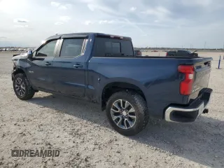 2022 Chevrolet Silverado 1500 LT with VIN 2GCPACED9N1506432, listed as a Copart auction lot 84863384 with 24,695 mi miles and Salvage Title. Bid and sale history available at carsss.com. Image 2.