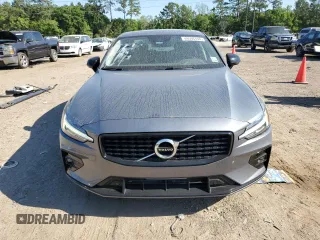 2021 Volvo S60 Momentum with VIN 7JR102FZ8MG112999, listed as a Copart auction lot 49596194 with 58,924 mi miles. Bid and sale history available at carsss.com. Image 5.