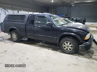 2002 GMC Sonoma SLS with VIN 1GTDT19W628141052, listed as a Copart auction lot 88821915 with Not Provided miles and Salvage Title. Bid and sale history available at carsss.com. Image 4.