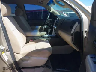 2007 Toyota Tundra SR5 with VIN 5TFBV54167X024430, listed as a IAAI auction lot 41776878 with 172,980 mi miles. Bid and sale history available at carsss.com. Image 5.