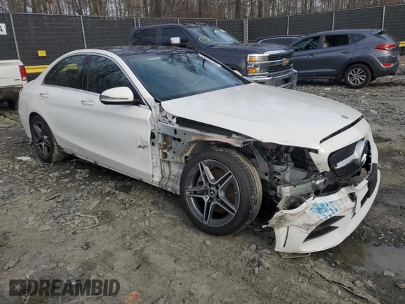 2021 Mercedes-Benz C 300 with VIN W1KWF8EB5MR652329, listed as a Copart auction lot 45232195 with 45,570 mi miles and Salvage Title. Bid and sale history available at carsss.com. Image 4.