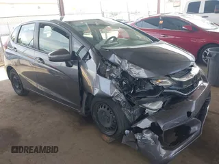 2020 Honda Fit LX z VIN 3HGGK5H42LM728368, wystawiony jako IAAI lot #42271576 z przebiegiem 266 363 mil mil oraz . Historia ofert i sprzedaży dostępna na DreamBid. Obrazek 1.