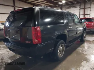 2007 GMC Yukon XL SLT with VIN 1GKFK16377R203165, listed as a IAAI auction lot 41622346 with 315,618 mi miles. Bid and sale history available at carsss.com. Image 4.