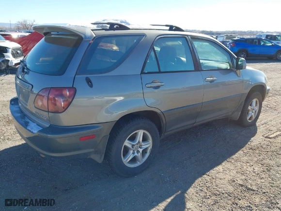 2000 Lexus RX 300 with VIN JT6GF10U1Y0063794, listed as a IAAI auction lot 41318067 with 255,713 mi miles. Bid and sale history available at carsss.com. Image 4.
