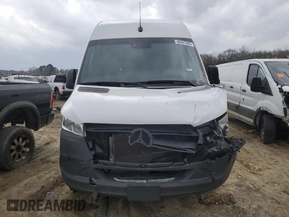 2024 Mercedes-Benz Sprinter with VIN W1Y4KCHY3RT180668, listed as a Copart auction lot 48547265 with 57,569 mi miles and Salvage Title. Bid and sale history available at DreamBid. Image 5.