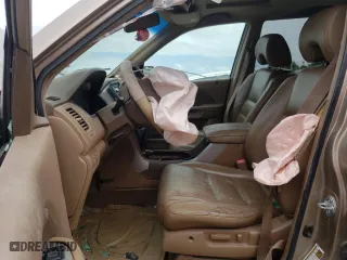 2006 Honda Pilot EX-L with VIN 5FNYF28526B018023, listed as a Copart auction lot 44353355 with 146,126 mi miles and Salvage Title. Bid and sale history available at carsss.com. Image 7.