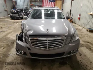 2011 Mercedes-Benz E 350 Luxury with VIN WDDHH8HB0BA281543, listed as a Copart auction lot 46035855 with 185,098 mi miles and Salvage Title. Bid and sale history available at DreamBid. Image 5.