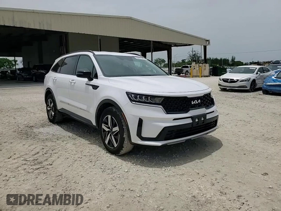 2022 Kia Sorento S z VIN 5XYRL4LCXNG148864, wystawiony jako Copart lot #59421585 z przebiegiem 15 568 mil mil oraz Szkoda całkowita • Salvage title. Historia ofert i sprzedaży dostępna na DreamBid. Obrazek 14.