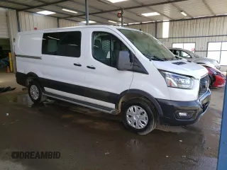 2023 Ford Transit Cargo with VIN 1FTBR1Y80PKA10749, listed as a Copart auction lot 76136724 with 24,809 mi miles and Clean Title. Bid and sale history available at DreamBid. Image 4.