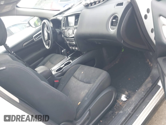 2017 Nissan Pathfinder Platinum with VIN 5N1DR2MN0HC609829, listed as a IAAI auction lot 41500505 with 185,271 mi miles. Bid and sale history available at carsss.com. Image 5.