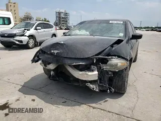 2015 Dodge Dart SXT z VIN 1C3CDFBB0FD330780, wystawiony jako Copart lot #57816875 z przebiegiem Nie podano mil oraz Szkoda całkowita • Salvage title. Historia ofert i sprzedaży dostępna na DreamBid. Obrazek 13.