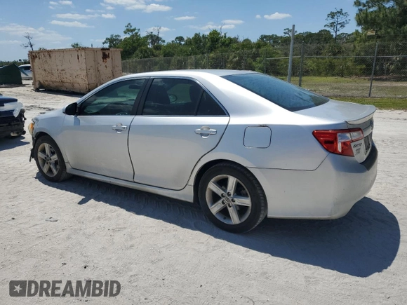 2014 Toyota Camry L with VIN 4T1BF1FK3EU318583, listed as a Copart auction lot 52500655 with 146,894 mi miles and Salvage Title. Bid and sale history available at carsss.com. Image 2.