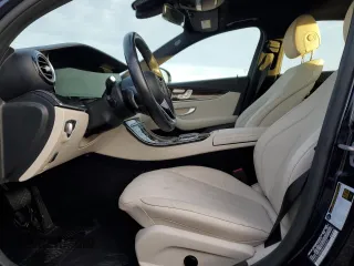 2021 Mercedes-Benz E-Class E 350 with VIN W1KZF8DB0MA960781, listed as a Copart auction lot 87011714 with 0 mi miles and Non Repairable. Bid and sale history available at carsss.com. Image 7.