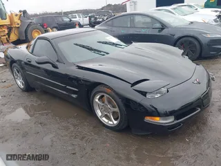 1999 Chevrolet Corvette with VIN 1G1YY22GXX5130973, listed as a IAAI auction lot 41579738 with 63,089 mi miles. Bid and sale history available at carsss.com. Image 1.