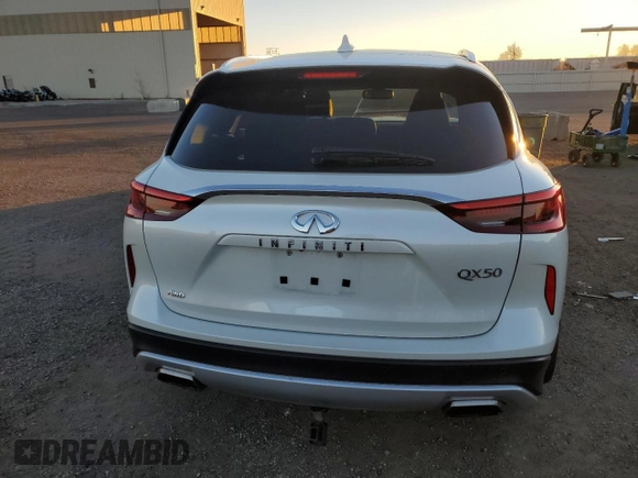 2021 Infiniti QX50 AUTOGRAPH with VIN 3PCAJ5DB4MF106159, listed as a Copart auction lot 69572032 with 0 mi miles. Bid and sale history available at carsss.com. Image 6.