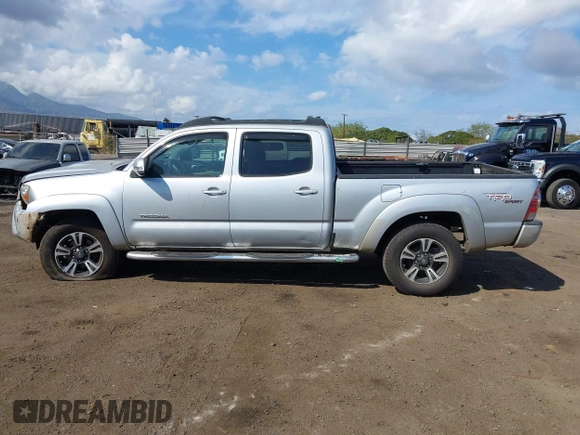 2013 Toyota Tacoma with VIN 3TMMU4FN9DM050012, listed as a IAAI auction lot 41369358 with 95,292 mi miles. Bid and sale history available at carsss.com. Image 14.