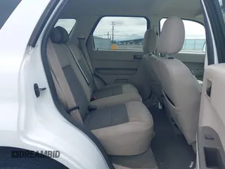 2008 Ford Escape XLT with VIN 1FMCU03188KA91326, listed as a IAAI auction lot 42293474 with 197,945 mi miles and . Bid and sale history available at DreamBid. Image 8.