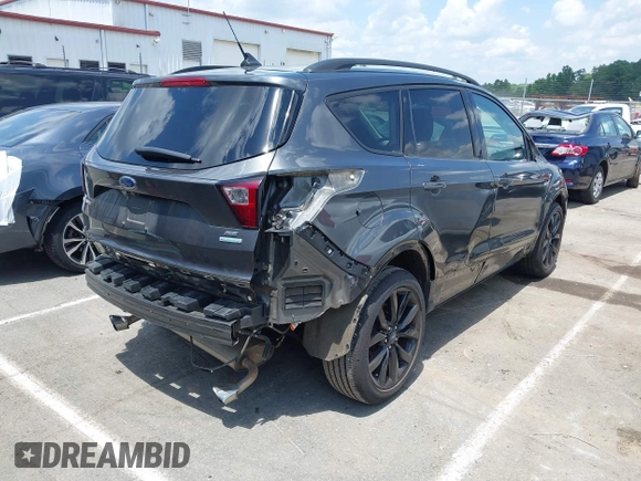 2019 Ford Escape SE z VIN 1FMCU0GD0KUB74569, wystawiony jako IAAI lot #42271476 z przebiegiem 66 335 mil mil oraz . Historia ofert i sprzedaży dostępna na DreamBid. Obrazek 4.