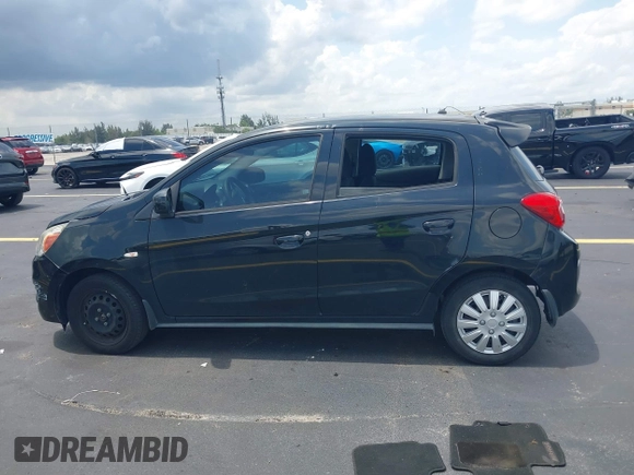 2018 Mitsubishi Mirage ES z VIN ML32A3HJ0JH005967, wystawiony jako IAAI lot #42372252 z przebiegiem 51 999 mil mil oraz . Historia ofert i sprzedaży dostępna na DreamBid. Obrazek 13.