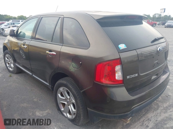 2011 Ford Edge SEL with VIN 2FMDK3JC2BBA63202, listed as a IAAI auction lot 26215471 with 125,684 mi miles. Bid and sale history available at carsss.com. Image 3.