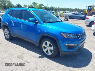 2018 Jeep Compass Latitude with VIN 3C4NJCBB1JT338496, listed as a IAAI auction lot 42563531 with 47,447 mi miles and . Bid and sale history available at DreamBid. Image 1.
