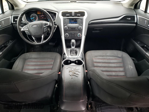2015 Ford Fusion SE z VIN 3FA6P0H90FR217121, wystawiony jako Copart lot #55628095 z przebiegiem 207 824 mil mil oraz Czysty tytuł • Clean title. Historia ofert i sprzedaży dostępna na DreamBid. Obrazek 8.