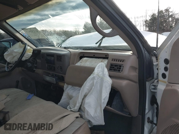 1999 Ford F-250 XL with VIN 1FTNX20F5XEC00435, listed as a IAAI auction lot 41137317 with 346,348 mi miles and . Bid and sale history available at DreamBid. Image 5.