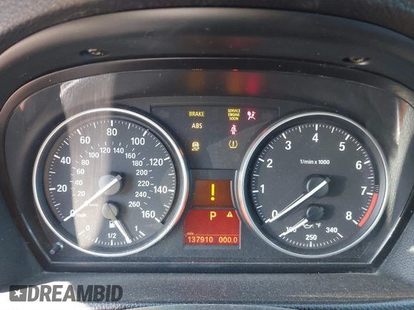 2013 BMW 3 Series 328i xDrive with VIN WBAKF3C53DJ385793, listed as a IAAI auction lot 41665820 with 137,910 mi miles. Bid and sale history available at carsss.com. Image 7.