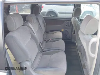 2006 Toyota Sienna CE with VIN 5TDZA23C26S485978, listed as a IAAI auction lot 41753699 with 186,954 mi miles. Bid and sale history available at carsss.com. Image 8.