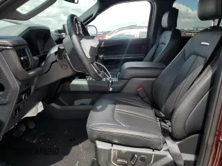 2024 Ford Expedition Platinum с VIN 1FMJU1M81REA40775, выставлен на аукционе Copart как лот 70694324 с пробегом 7 104 миль миль и Списание • Salvage title. История ставок и продаж доступна на DreamBid. Изображение 7.