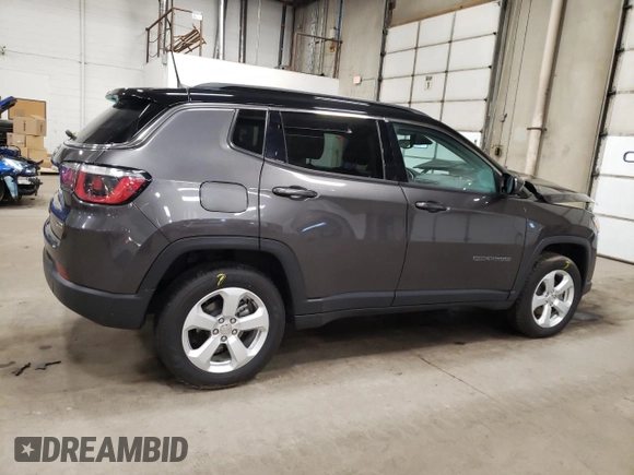 2020 Jeep Compass Latitude with VIN 3C4NJDBB7LT156620, listed as a Copart auction lot 81154344 with 55,098 mi miles and Salvage Title. Bid and sale history available at carsss.com. Image 3.