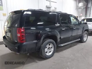 2008 Chevrolet Suburban LTZ with VIN 3GNFK16328G191186, listed as a IAAI auction lot 42102717 with 185,236 mi miles and . Bid and sale history available at DreamBid. Image 4.