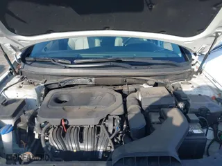 2019 Hyundai Sonata Sport with VIN 5NPE34AF0KH737194, listed as a IAAI auction lot 41898277 with 72,142 mi miles. Bid and sale history available at carsss.com. Image 10.