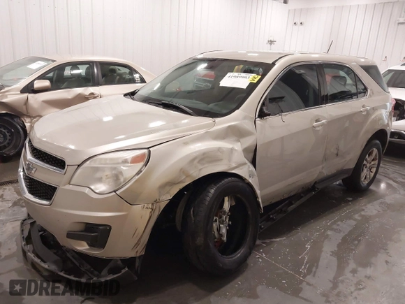 2015 Chevrolet Equinox LS with VIN 1GNFLEEK4FZ113731, listed as a IAAI auction lot 41989993 with 115,186 mi miles and . Bid and sale history available at carsss.com. Image 6.