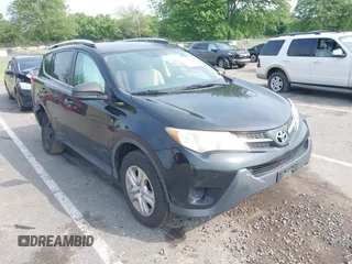 2013 Toyota RAV4 LE z VIN 2T3BFREV8DW075272, wystawiony jako IAAI lot #42499221 z przebiegiem 193 909 mil mil oraz . Historia ofert i sprzedaży dostępna na DreamBid. Obrazek 1.