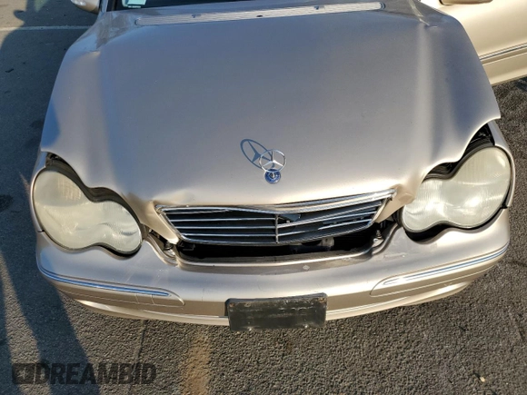 2003 Mercedes-Benz C 230 Kompressor with VIN WDBRF40JX3F395861, listed as a Copart auction lot 81585234 with 83,544 mi miles and Salvage Title. Bid and sale history available at DreamBid. Image 12.