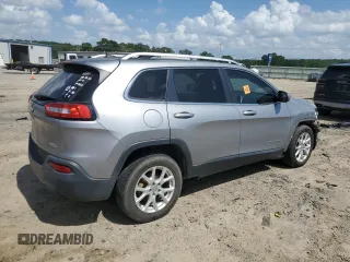 2016 Jeep Cherokee Latitude z VIN 1C4PJLCB3GW146443, wystawiony jako Copart lot #61865135 z przebiegiem 204 516 mil mil oraz Czysty tytuł • Clean title. Historia ofert i sprzedaży dostępna na DreamBid. Obrazek 3.