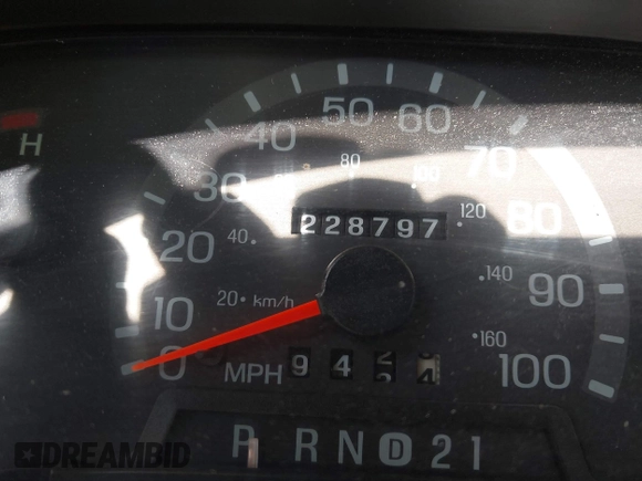 2001 Ford Econoline Passenger XL with VIN 1FBSS31L81HA60287, listed as a IAAI auction lot 41770643 with 228,797 mi miles and . Bid and sale history available at DreamBid. Image 15.