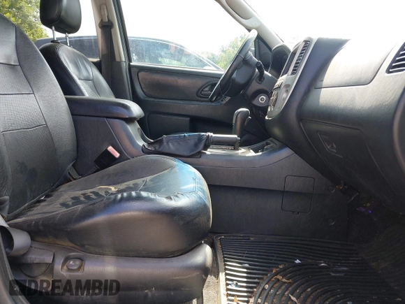 2006 Ford Escape Limited with VIN 1FMCU94176KA06671, listed as a IAAI auction lot 42302789 with 190,320 mi miles and . Bid and sale history available at DreamBid. Image 5.
